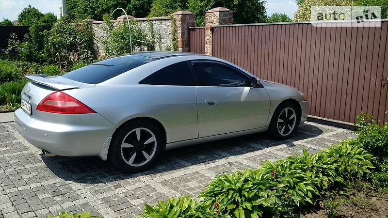 Купе Honda Accord 2003 в Киеве