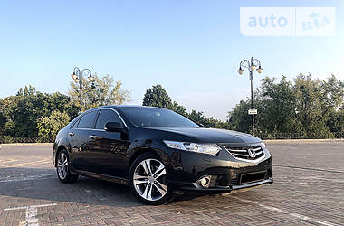 Седан Honda Accord 2012 в Харькове