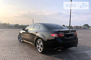 Седан Honda Accord 2012 в Харькове