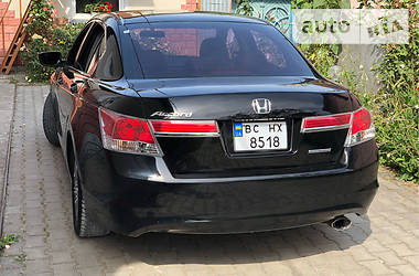 Седан Honda Accord 2012 в Львове