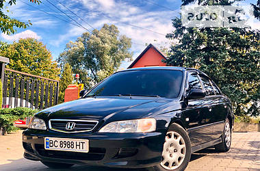 Седан Honda Accord 2001 в 