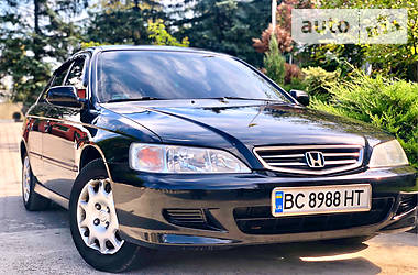 Седан Honda Accord 2001 в 