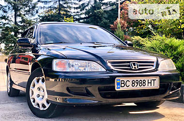 Седан Honda Accord 2001 в 