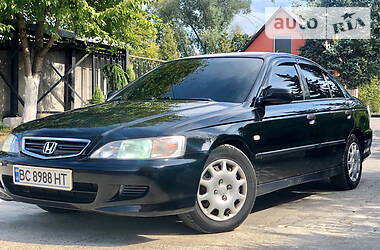Седан Honda Accord 2001 в 
