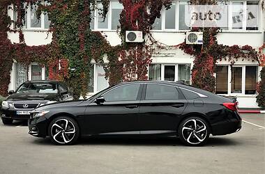 Седан Honda Accord 2018 в Одессе