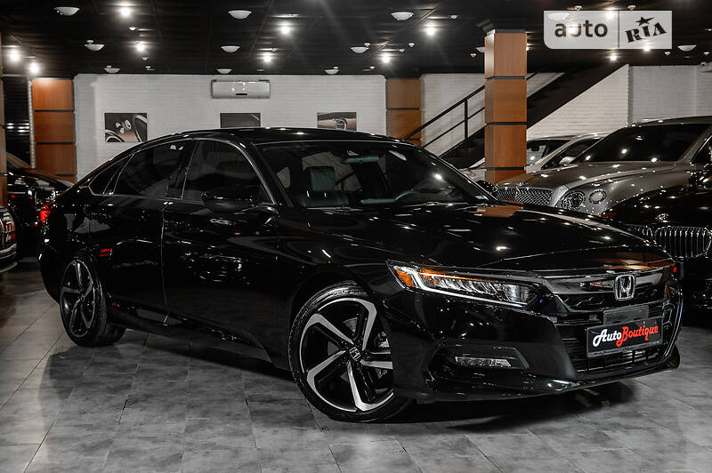 Седан Honda Accord 2018 в Одесі