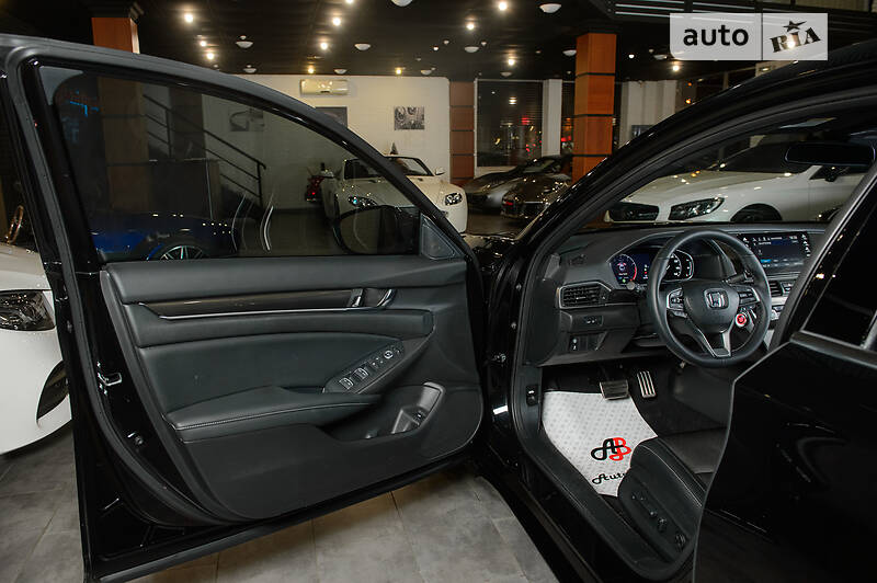 Седан Honda Accord 2018 в Одесі