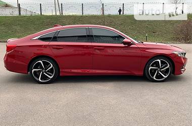 Лифтбек Honda Accord 2018 в Сумах