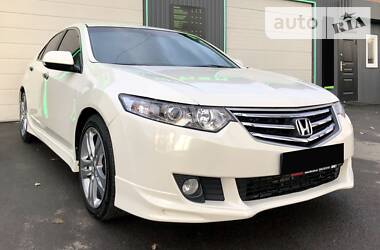 Седан Honda Accord 2009 в Киеве