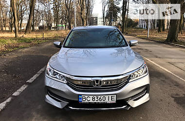 Седан Honda Accord 2017 в Черновцах