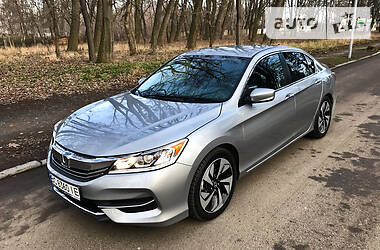 Седан Honda Accord 2017 в Чернівцях