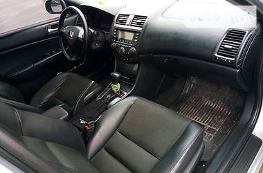 Седан Honda Accord 2004 в Харькове