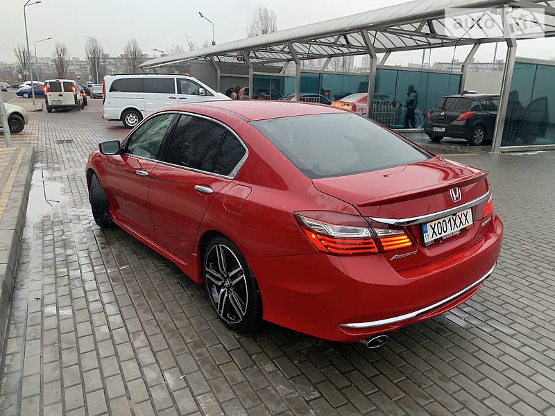 Седан Honda Accord 2016 в Києві