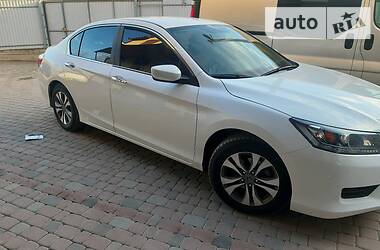 Седан Honda Accord 2015 в Хмельницком