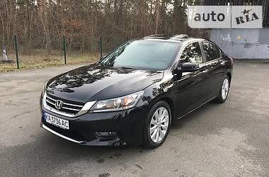 Седан Honda Accord 2014 в Киеве