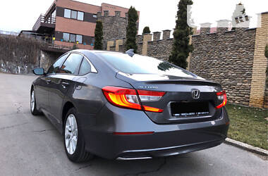 Седан Honda Accord 2018 в 