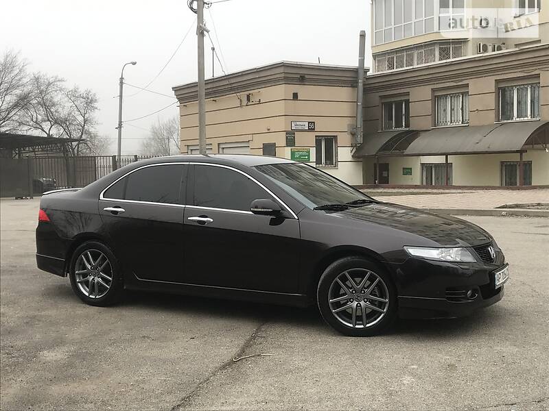 Седан Honda Accord 2006 в Запоріжжі