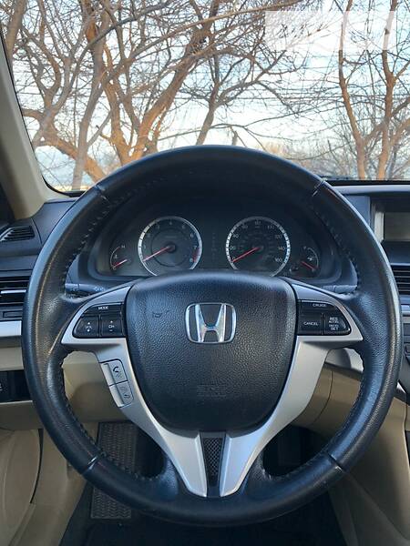 Купе Honda Accord 2010 в Одессе