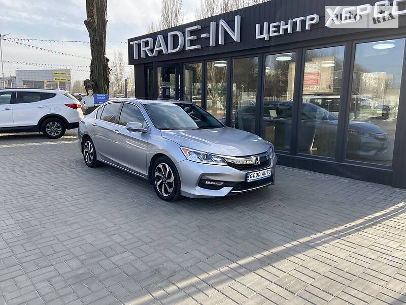 Седан Honda Accord 2016 в 