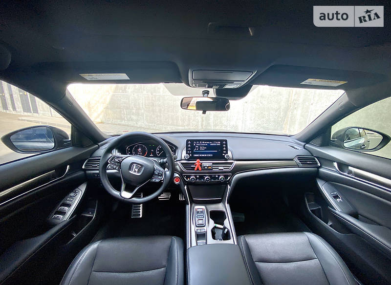 Седан Honda Accord 2018 в Києві