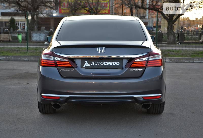 Седан Honda Accord 2017 в Харкові
