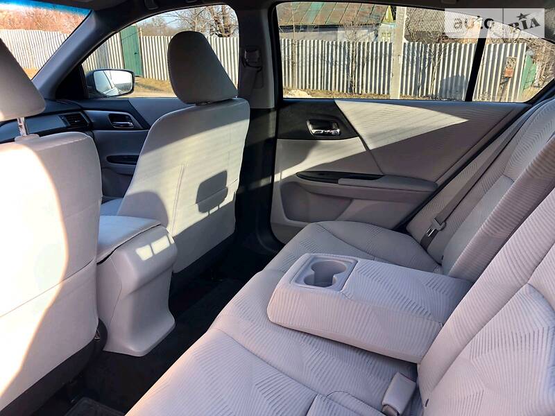 Седан Honda Accord 2015 в Харкові