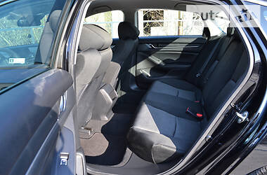 Седан Honda Accord 2018 в 