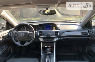 Седан Honda Accord 2014 в 