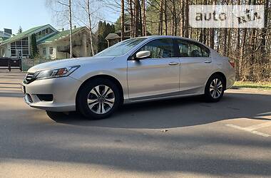 Седан Honda Accord 2014 в 