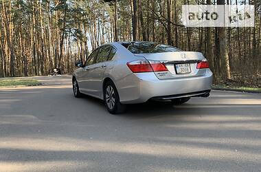 Седан Honda Accord 2014 в 