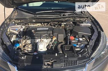 Седан Honda Accord 2012 в 