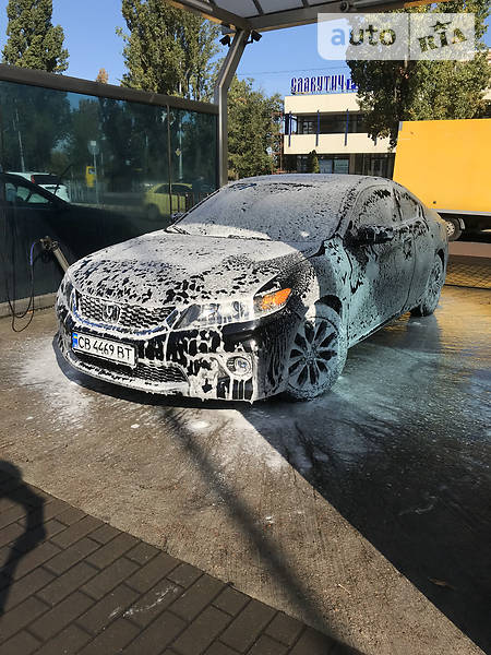 Купе Honda Accord 2014 в Києві фото 18 Купе Honda Accord 2014 в Києві