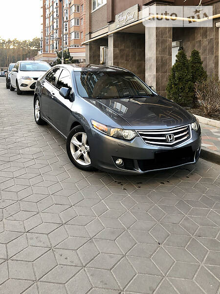 Седан Honda Accord 2008 в 