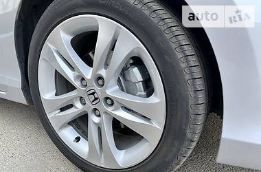Седан Honda Accord 2013 в 