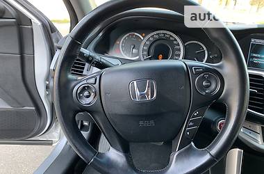 Седан Honda Accord 2013 в 