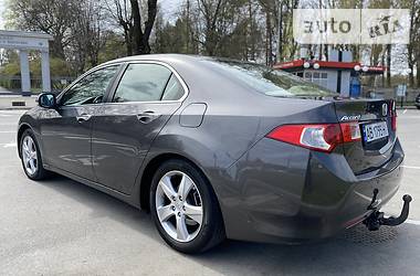 Седан Honda Accord 2010 в 