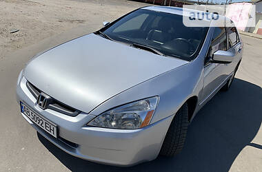 Седан Honda Accord 2003 в 
