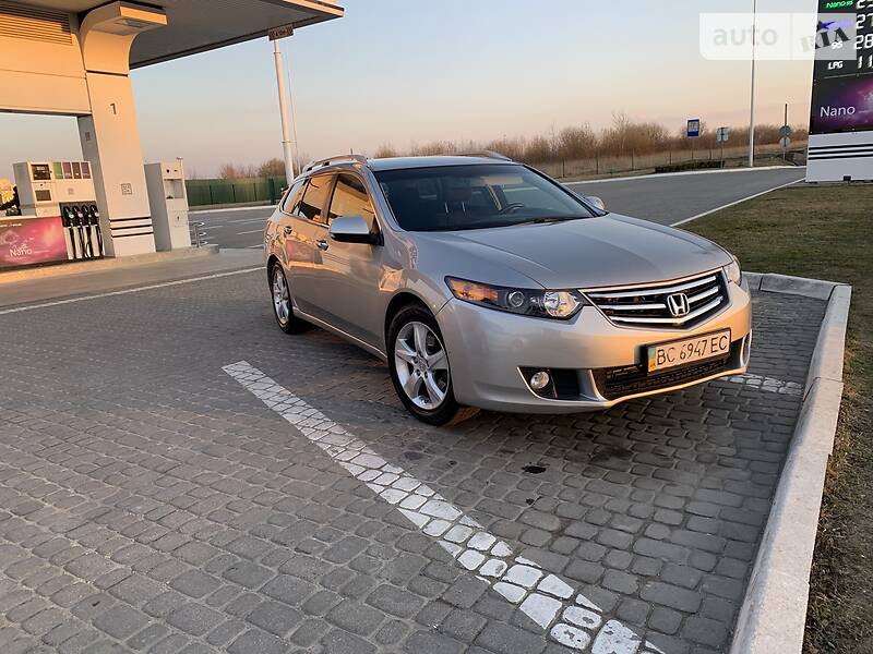 Седан Honda Accord 2008 в Львове