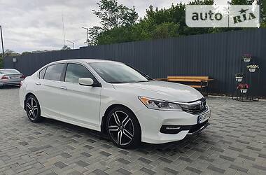 Седан Honda Accord 2016 в Полтаві