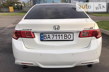 Седан Honda Accord 2011 в Александрие