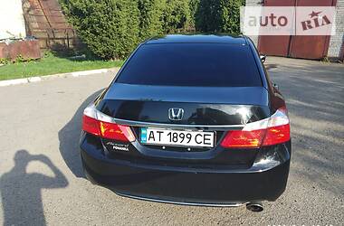 Седан Honda Accord 2014 в Калуше