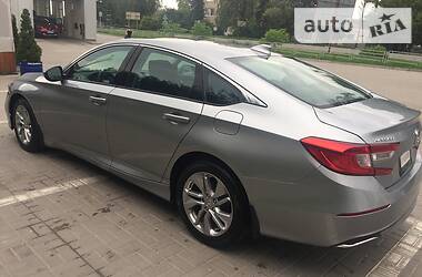 Седан Honda Accord 2018 в Тернополі