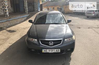 Седан Honda Accord 2005 в Днепре