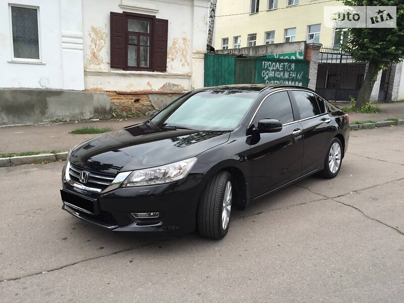 Седан Honda Accord 2013 в Житомирі