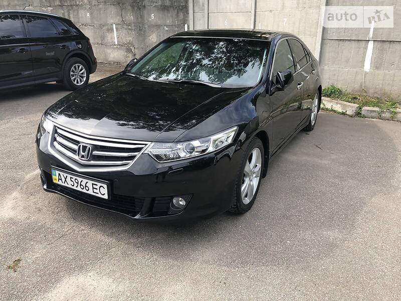 Седан Honda Accord 2010 в Харкові