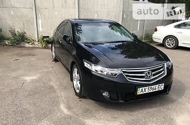 Седан Honda Accord 2010 в Харкові