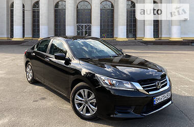 Седан Honda Accord 2013 в Киеве