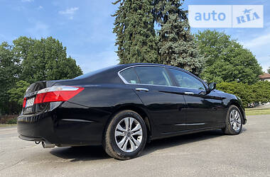 Седан Honda Accord 2013 в Киеве