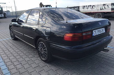 Седан Honda Accord 1995 в Черновцах