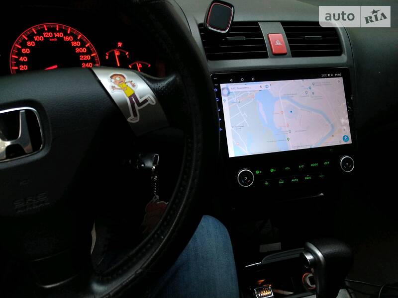 Седан Honda Accord 2004 в Киеве